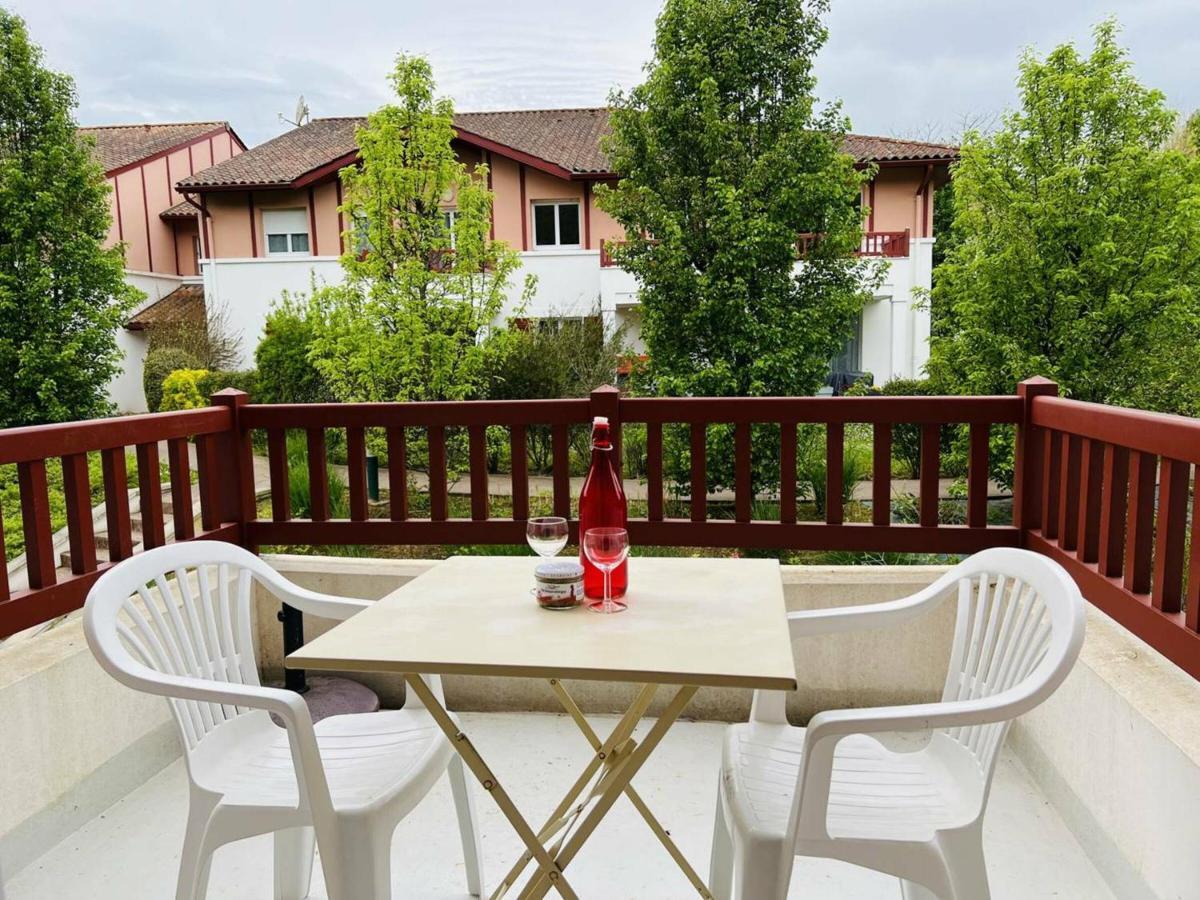 Appartement F2 A Cambo-Les-Bains Avec Piscine, Proche Thermes, Terrasse Et Parking - Fr-1-495-36 Ngoại thất bức ảnh