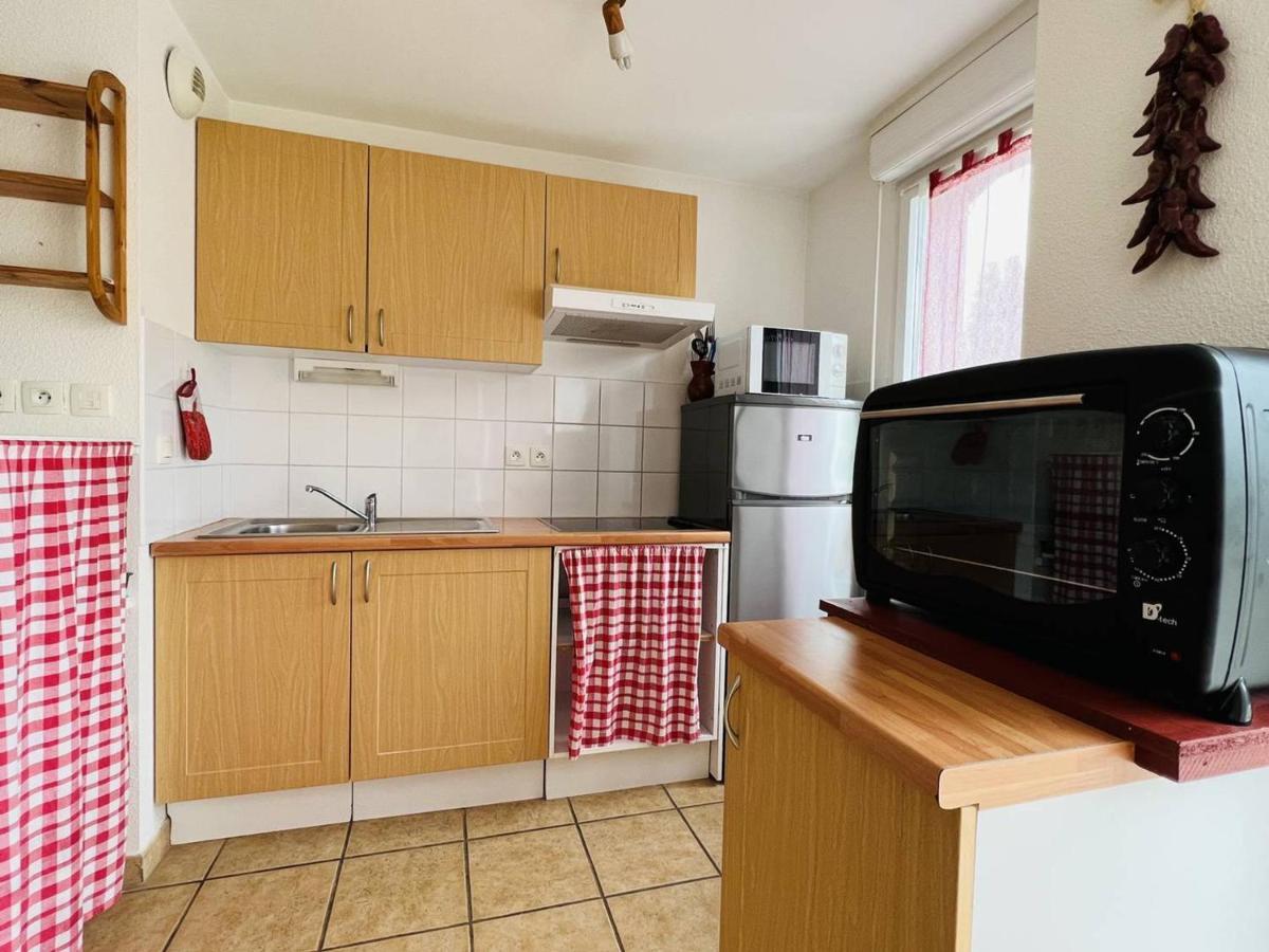 Appartement F2 A Cambo-Les-Bains Avec Piscine, Proche Thermes, Terrasse Et Parking - Fr-1-495-36 Ngoại thất bức ảnh