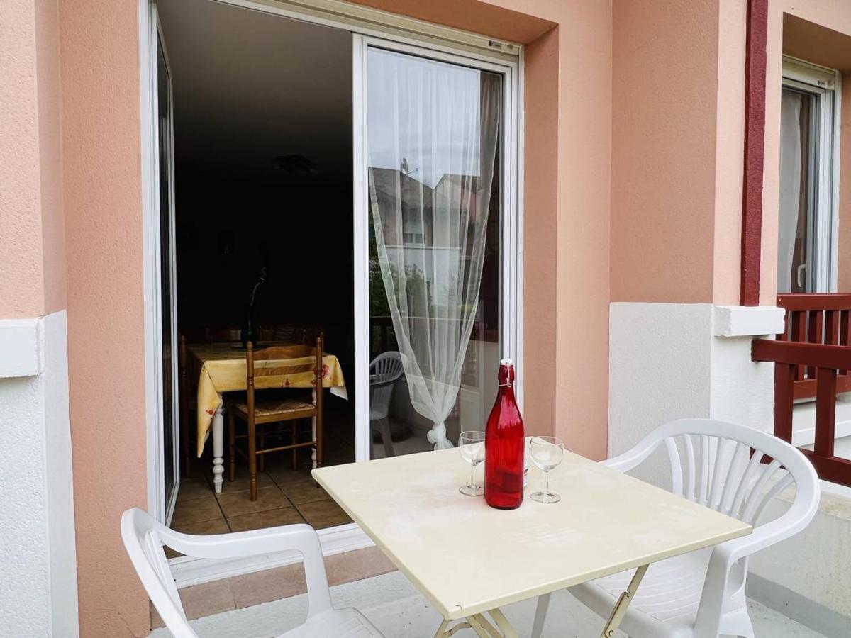 Appartement F2 A Cambo-Les-Bains Avec Piscine, Proche Thermes, Terrasse Et Parking - Fr-1-495-36 Ngoại thất bức ảnh